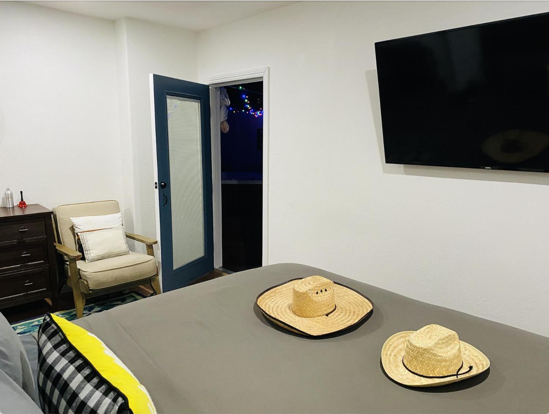 Mi Kasa Hot Springs 420,Adults Only, Clothing Optional Hotel Desert Hot Springs Room photo