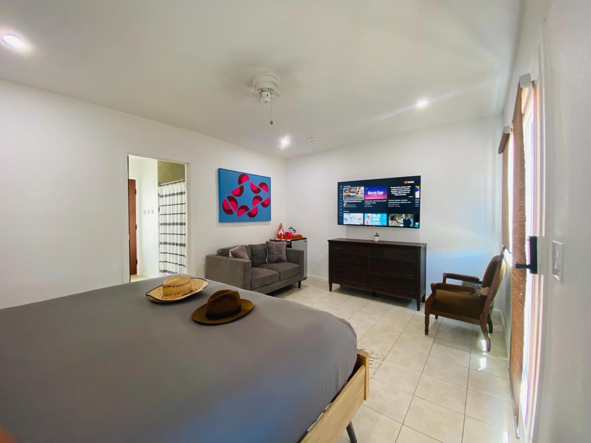 Mi Kasa Hot Springs 420,Adults Only, Clothing Optional Hotel Desert Hot Springs Room photo